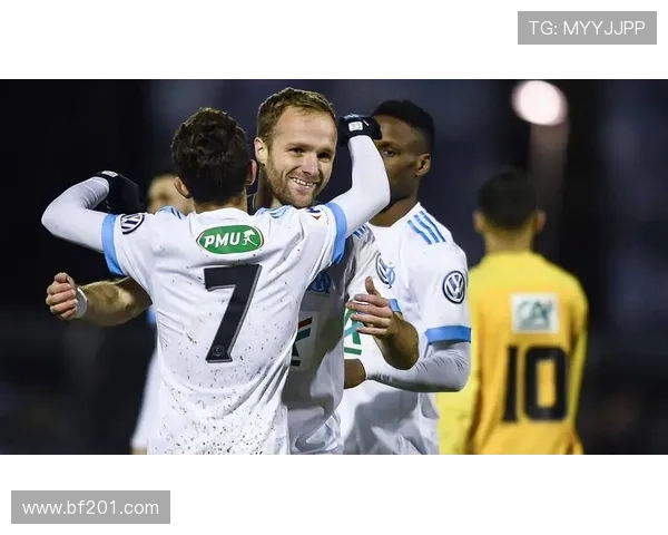 小巴黎连胜或终止 里尔客场取胜